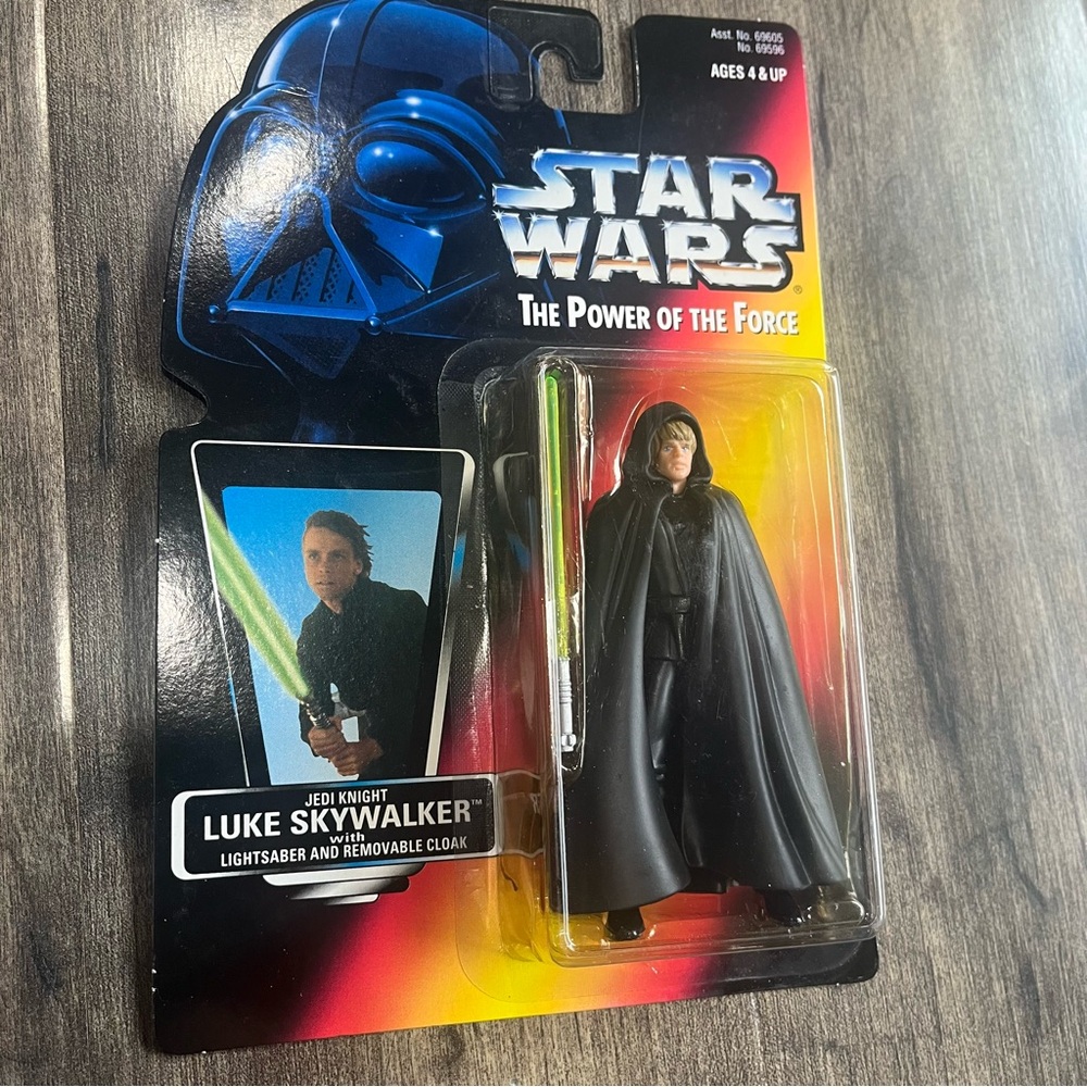1996 Star Wars Luke Skywalker Jedi Knight with Green Lightsaber NEW in Box